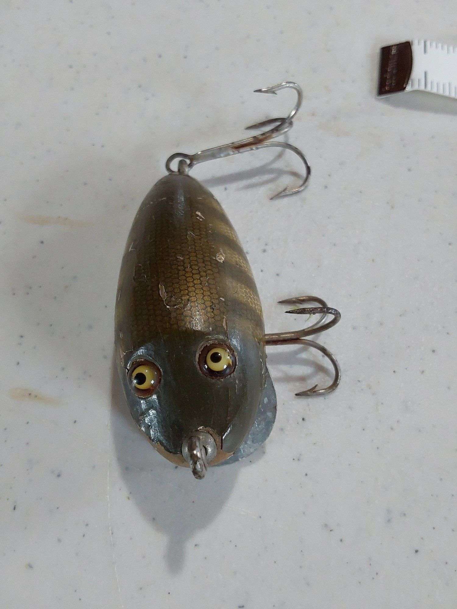 OLD WOODEN FISHING LURE - Kaufman Realty & Auctions