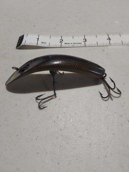Fishing Lures & Collectibles - Kaufman Realty & Auctions