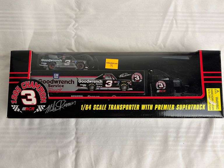 #3 1995 champion 1/64 scale Transportor with premier supertruck