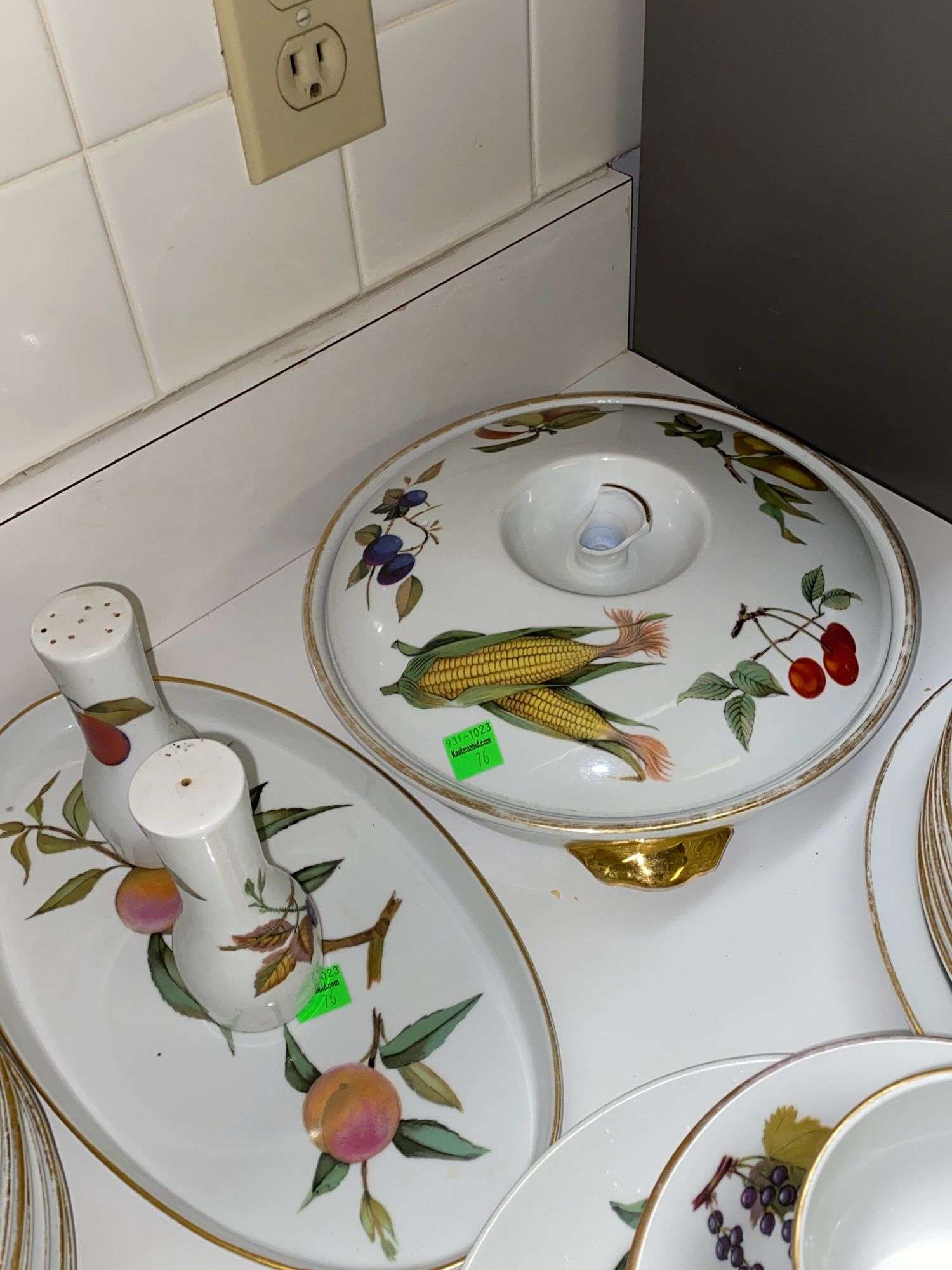 Royal Worcester Evesham China - Kaufman Realty & Auctions