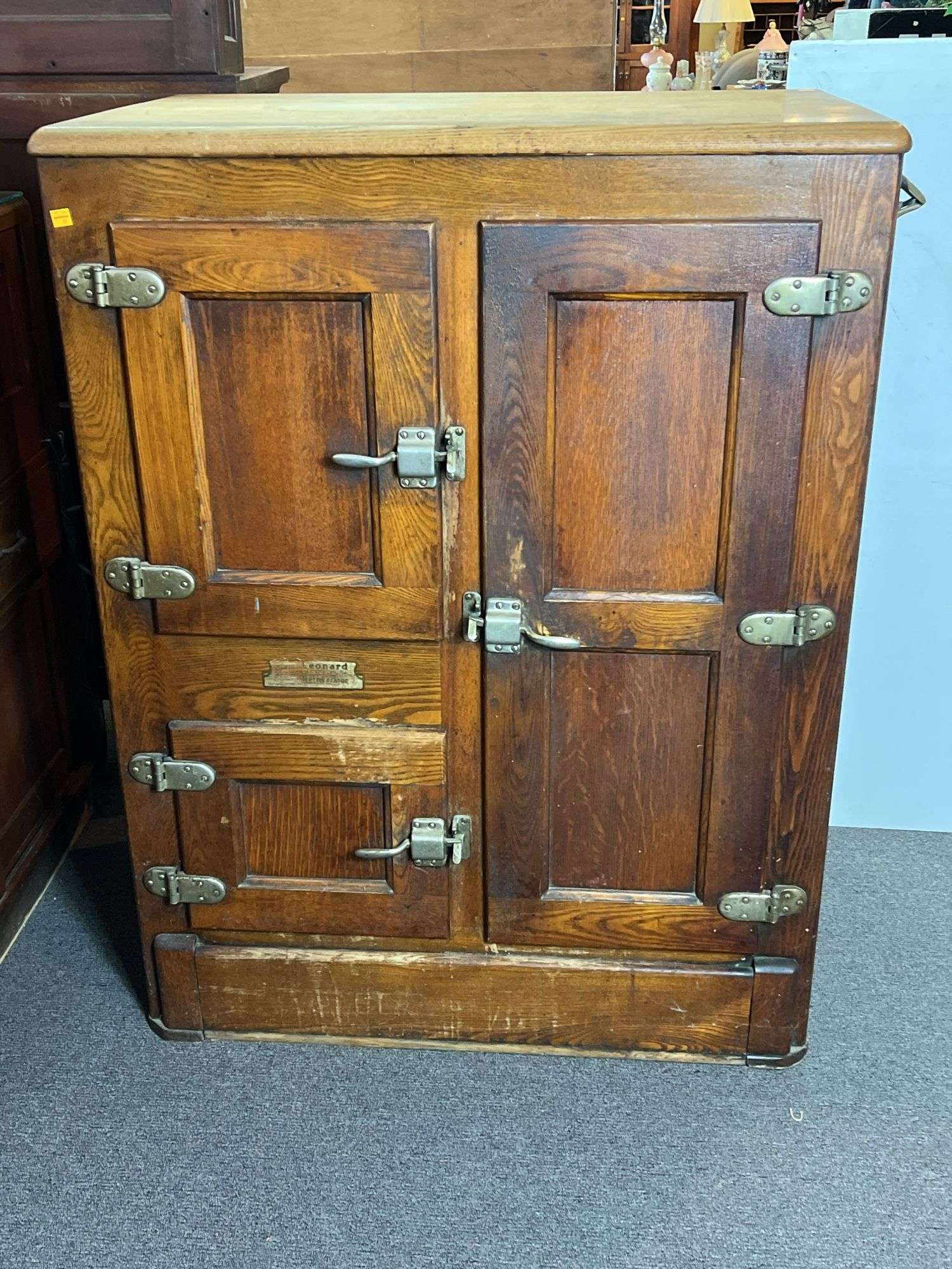 大竹伸朗 AT lanta 1945+50 Antique Leonard Refrigerator Ice Box w/ Coca Cola Bottle Opener
