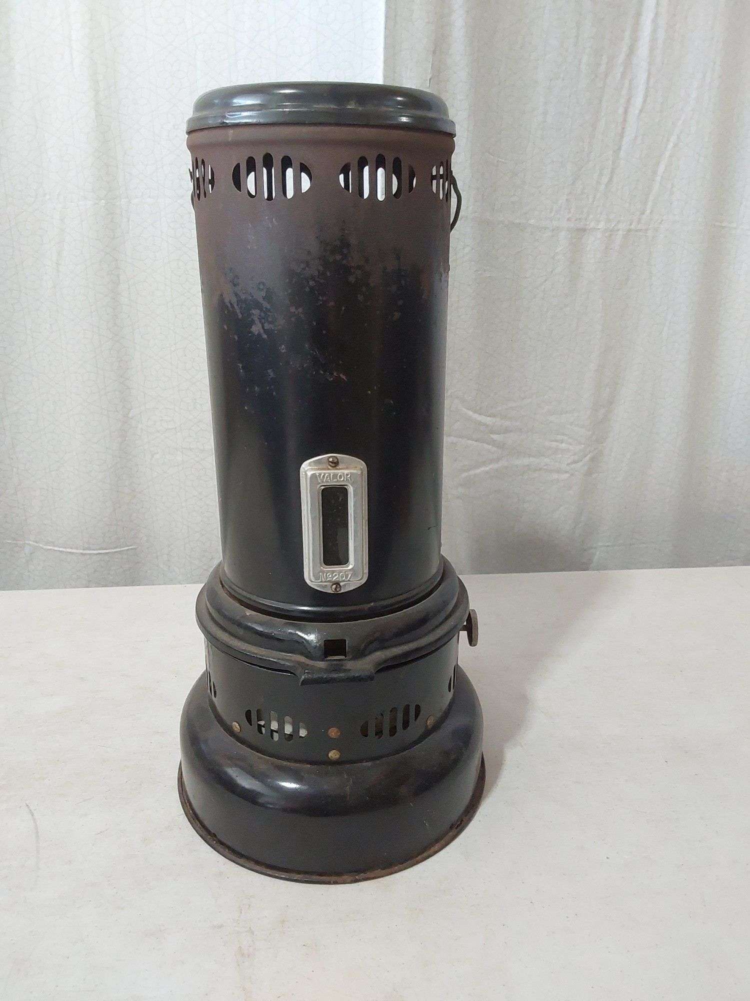 OLD MOUNTAIN VINTAGE NORAs FLAME ￼￼1000 $_57.PNG?set_id=880000500F