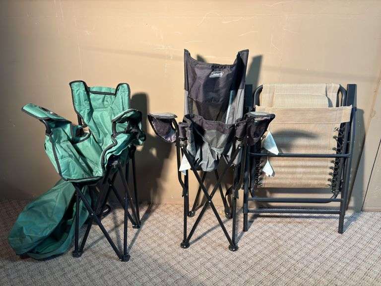 4 camping chairs