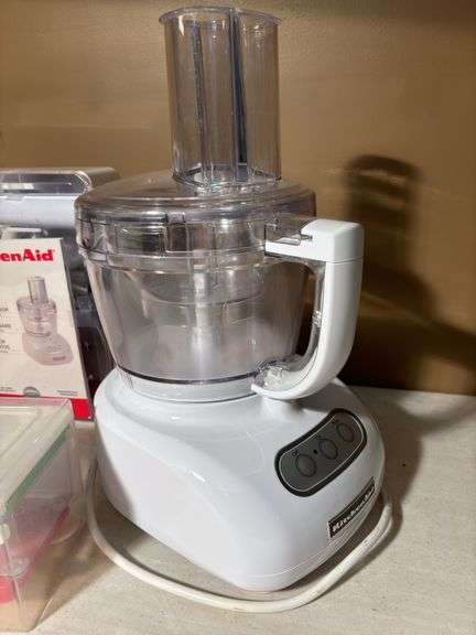 Kitchen Aid food processor w/attachments