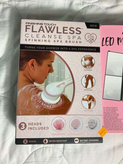 Finishing Touch Flawless Cleaning System, Onyx LED Makeup Mirror