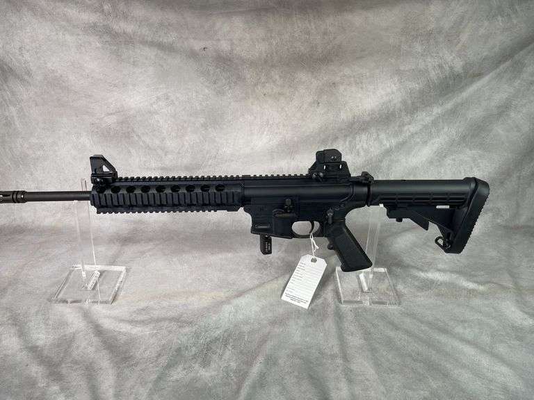 Smith&Wesson M&P 15-22 (SN DZL2826)