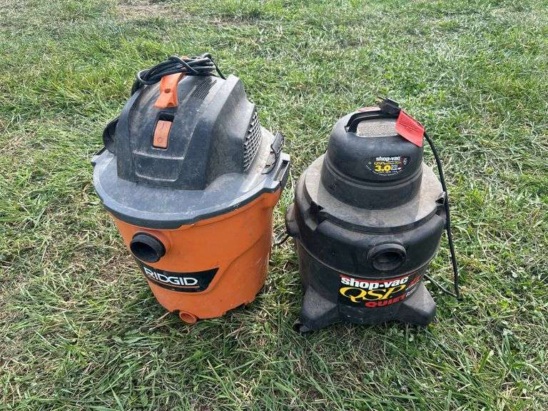 Rigid shop vac - missing bottom and other shop vac- missing hose - untested