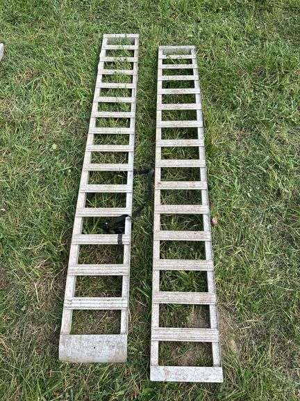 Pair of ramps - approx. 7.5 ft.