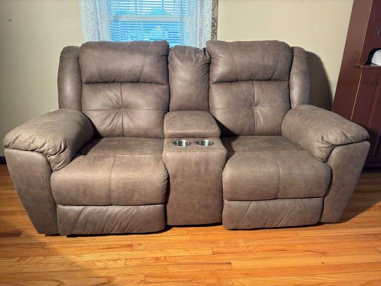 Reclining loveseat ,clean