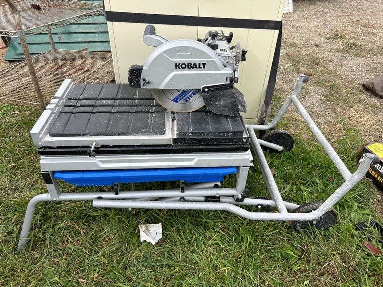 Kobalt Kobalt Corded Wet Sliding Table Tile Saw with Stand - untested