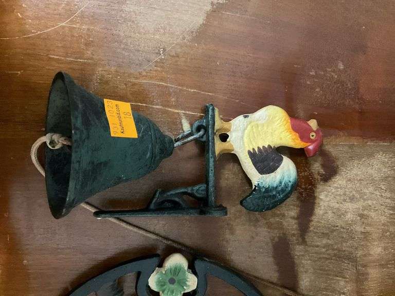 Cast Iron Rooster Decor