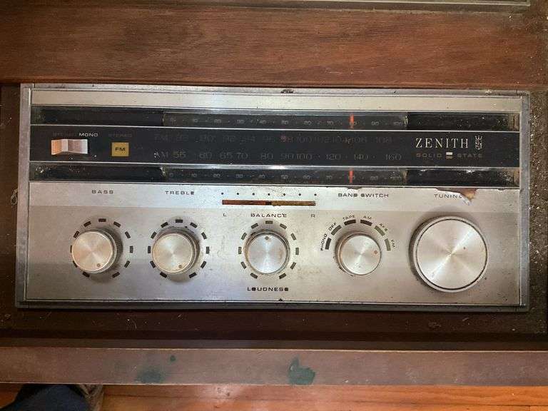 Vintage Zenith Solid State Cassette Turntable