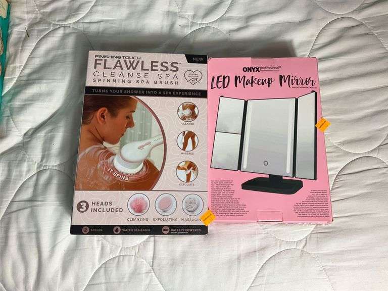 Finishing Touch Flawless Cleaning System, Onyx LED Makeup Mirror
