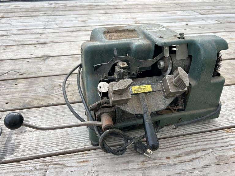 Ilco key maker - untested