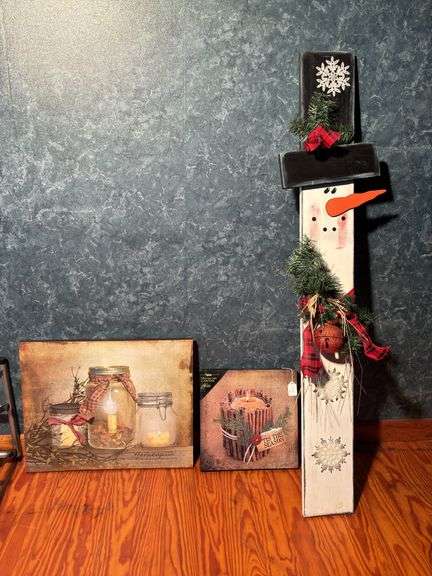 2 flickering light canvas , snowman decor