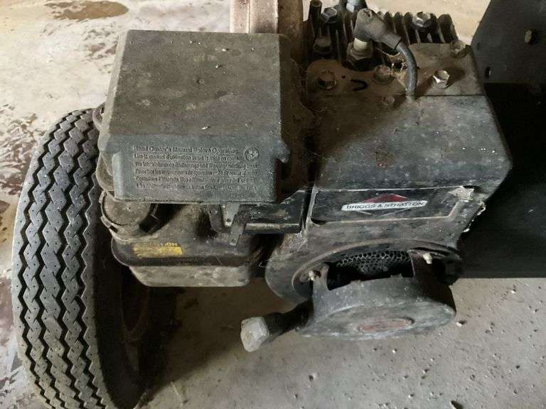 MTD 20 Ton Log Splitter