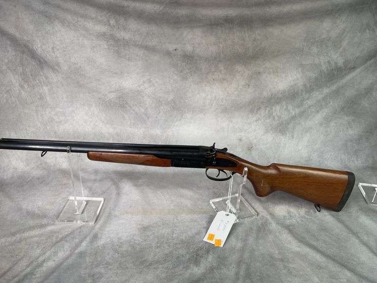 20 Gauge Double Barrel Shotgun (SN JW20-91633)