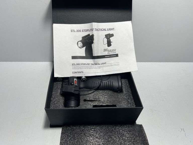 STL-300 Stoplite Tactical Light