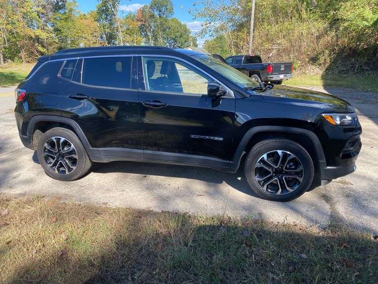 2022 Jeep Compass Limited (Low Mileage) Vin# 3C4NJDCB3NT233114 HAVE TITLE
