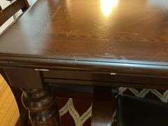 Green World Furniture Kitchen Table with 7 Chairs, Extra Table Leaf