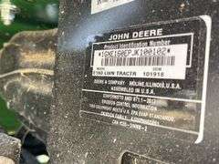 John Deere E160 Lawn Tractor