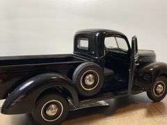 Franklin Mint Precision Models 1940 Ford Pick Up,1950 GMC Truck,1