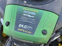 John Deere E160 Lawn Tractor