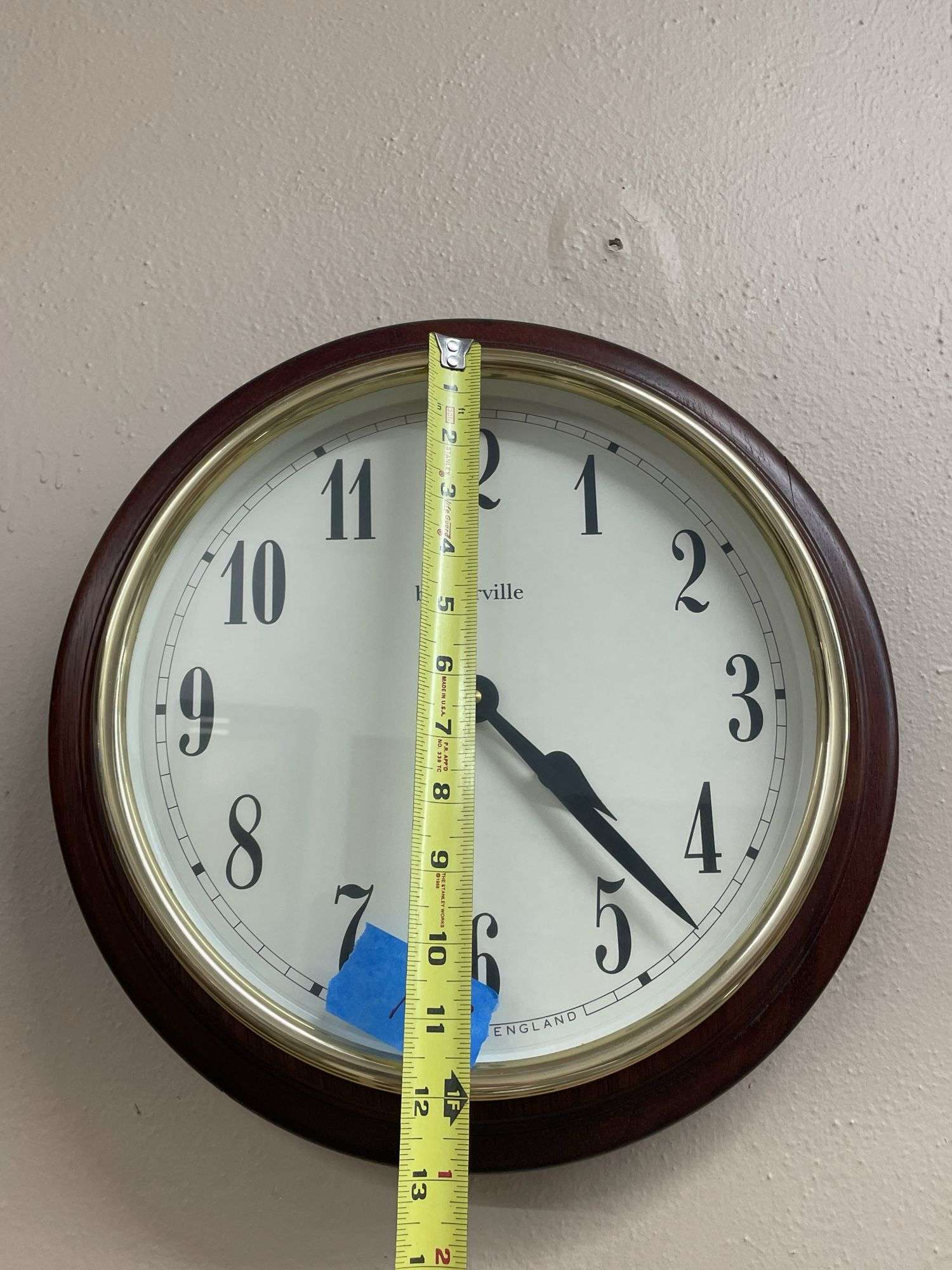 baskerville 掛け時計　イギリス製 VINTAGE BASKERVILLE WALL CLOCK- made in ENGLAND -BATTERY - Kaufman