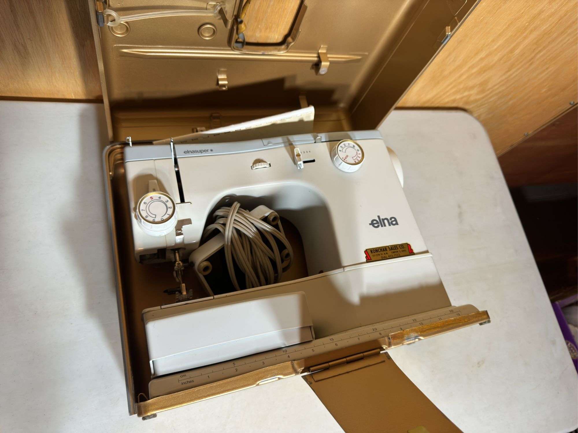 Untested Sears Roebuck VHS Movie Recorder & Elna Super Sewing Machine.