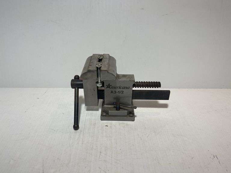31/2 Vise