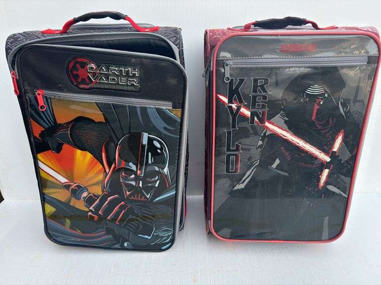 (2) Star Wars Children’s Suit Cases