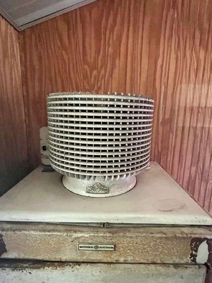 General Electric Ice Box