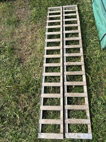 Pair of ramps - approx. 7.5 ft.