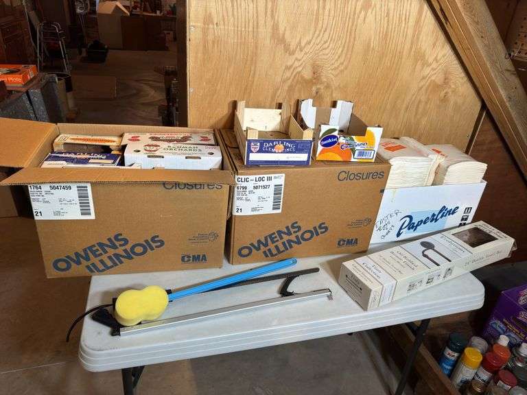 Westinghouse 20" Suitcase Window Fan & Galaxy 20 inch 3 Speed Fan.