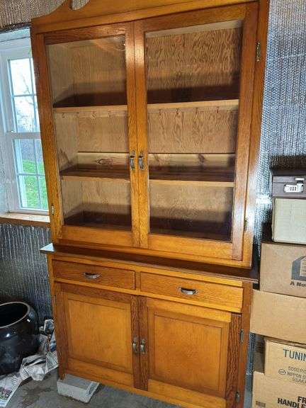 China Hutch