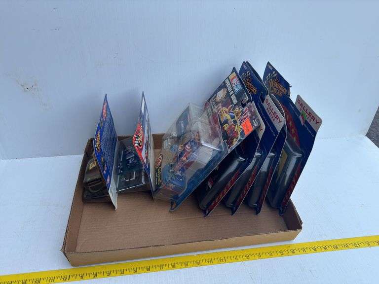 NASCAR Figurines