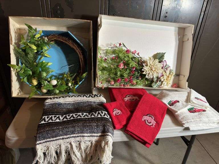 Ohio State towels, Blanket and Decorations.