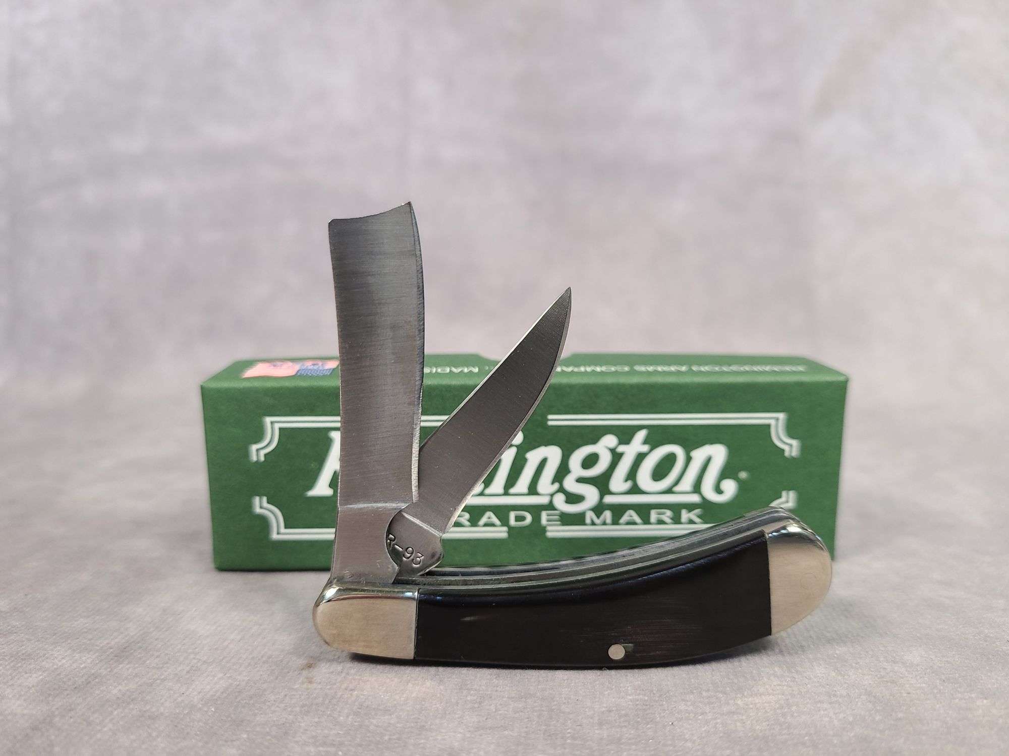 2017 REMINGTON RED HILL EXCLUSIVE BUFFALO HORN RAZOR, 1 OF 25