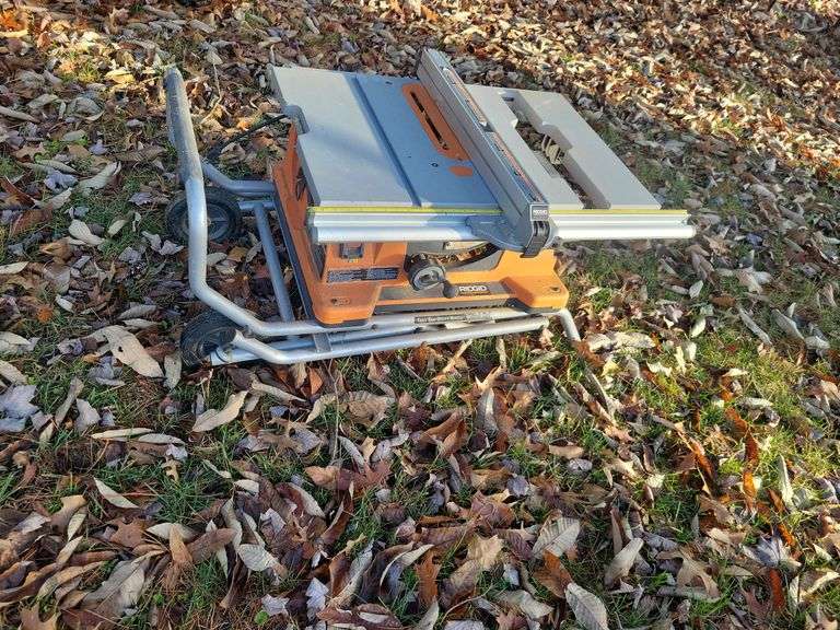 Ridgid table saw with utility vehicle