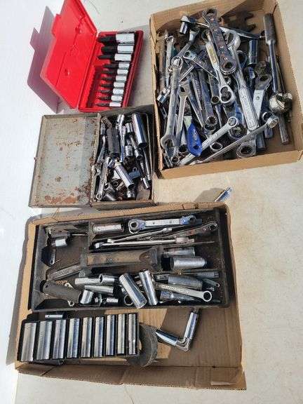 Lots of misc sockets & wrenches