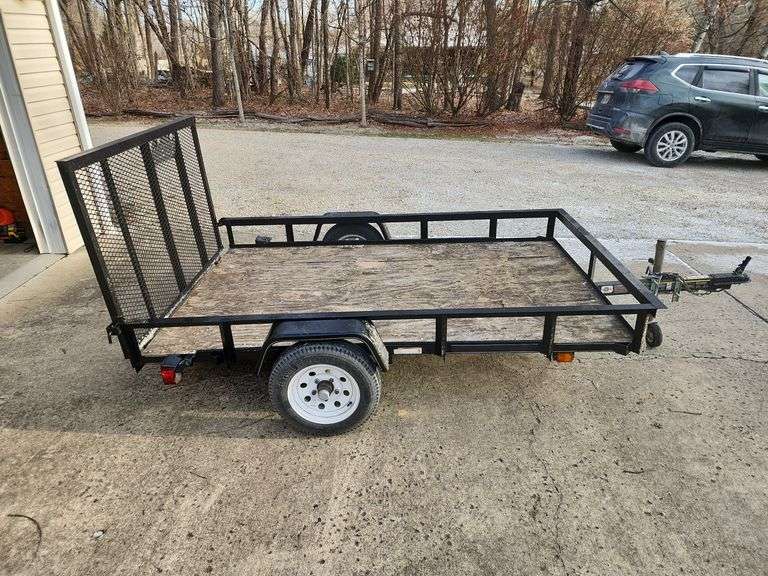 Single axle utility trailer 8ft
