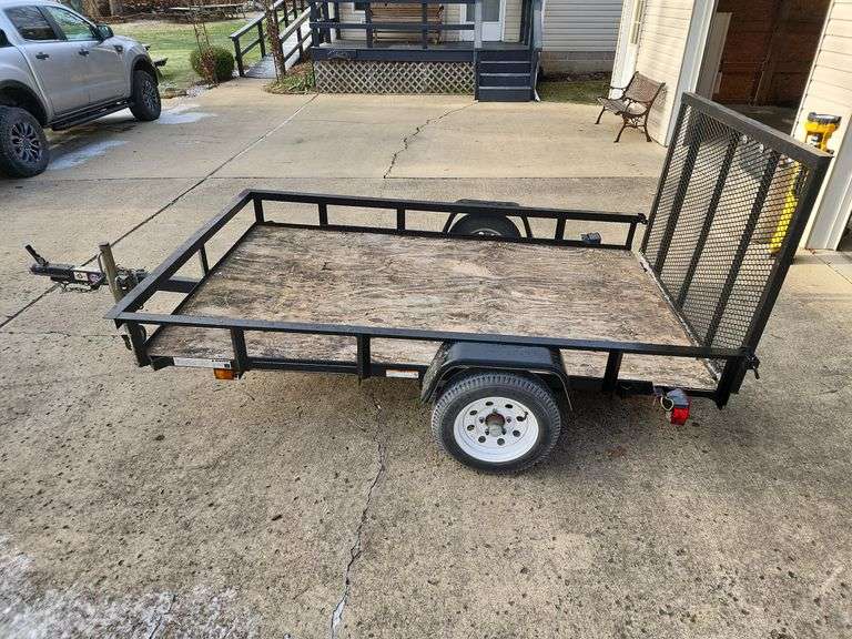 Single axle utility trailer 8ft