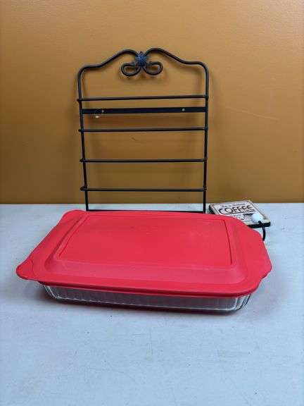 Longaberger rack , Pyrex pan