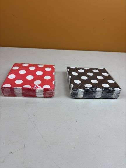 Tote of napkins & Plates