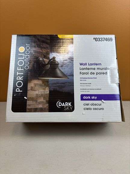 Outdoor wall lantern ( new )