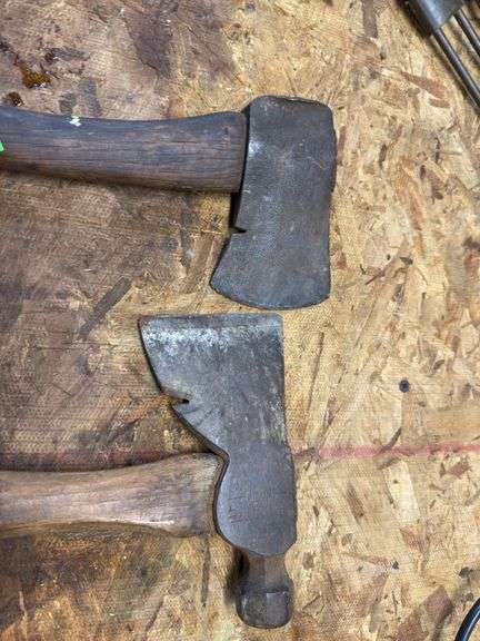 Kelley true temper hatchet and plumb hatchet