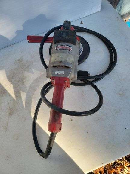 Milwaukee sander-grinder