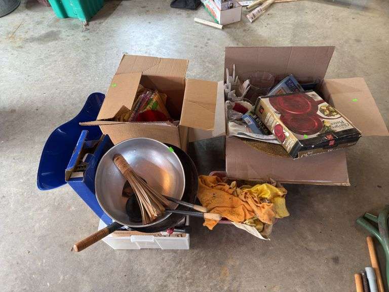 Boxes of household and glassware