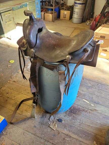 Leather saddle