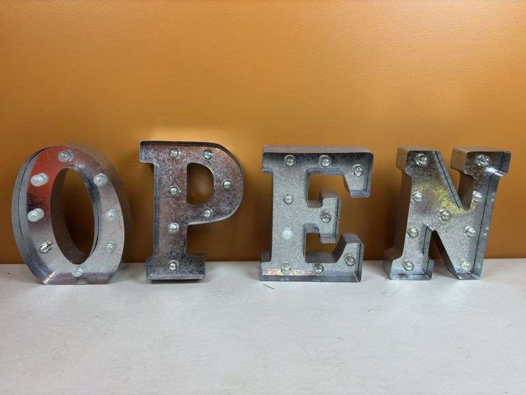 Lighted Open sign ( battery )10” High